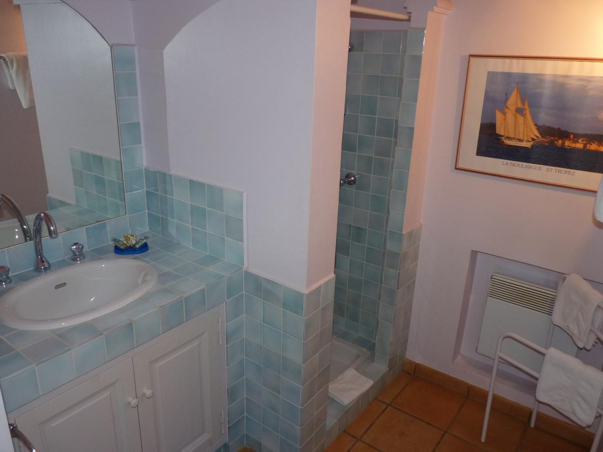 Residence Les Sellettes Saint Tropez Ruang foto